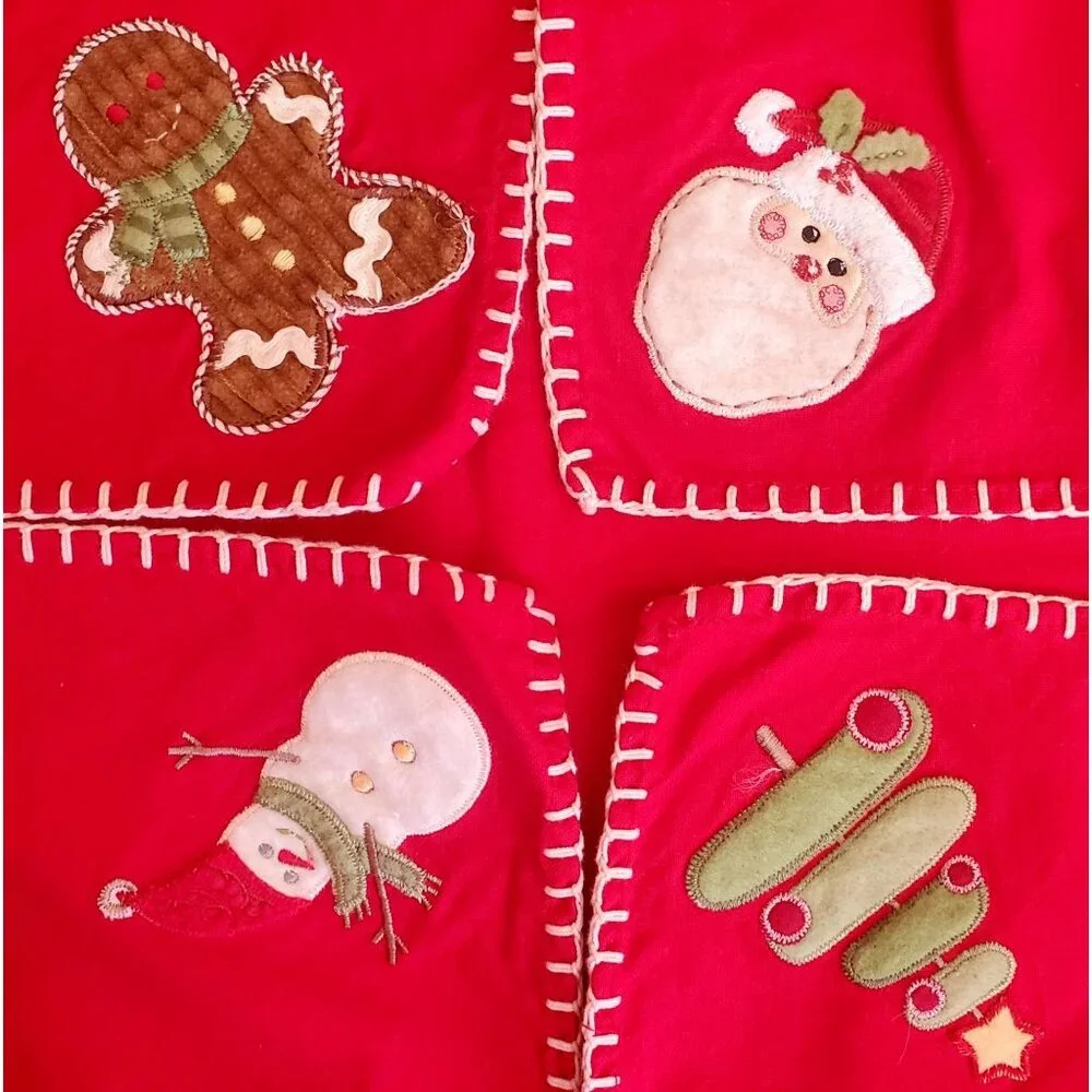 Vtg Christmas Tablecloth 36x36